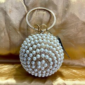 COPY - NWT Badgley Mischka Deco Sphere evening bag with faux pearls and rhinest…
